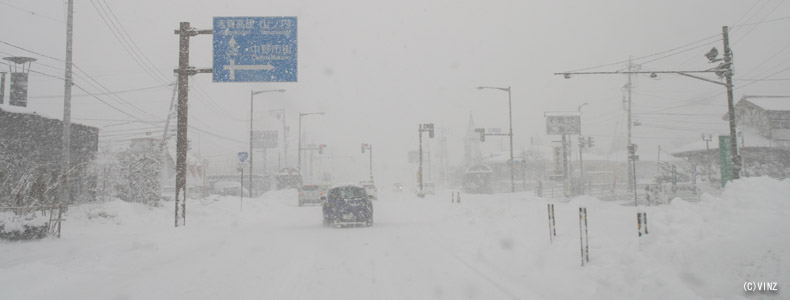 雪景色 雪道 冬 道路 長野県の道路